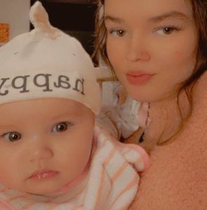 Meet your Posher, Lydia